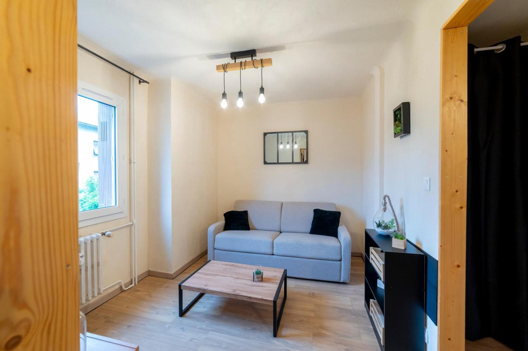 La Galleanne Studio Agreable Et Chaleureux Briancon  Luaran gambar